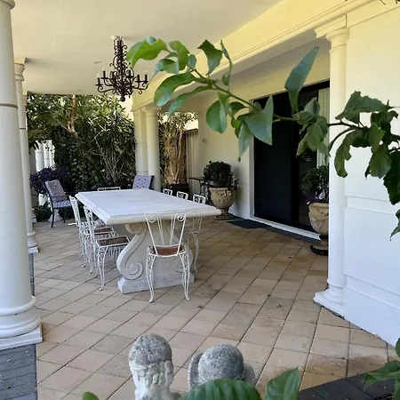 River Suite Studio With Lovely Garden - Walk To River-2
